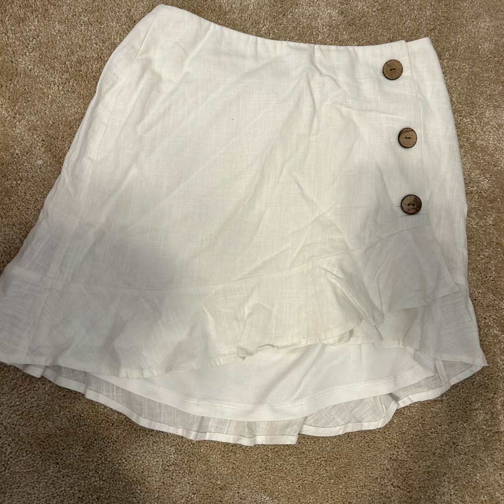 White cousin Couture skirt